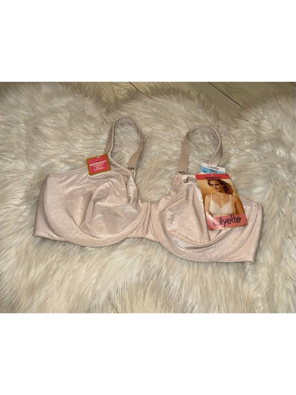 Lilyette Dream Jacquard Minimizer Bra Unlined UW Floral Womens 38C Beige 0455